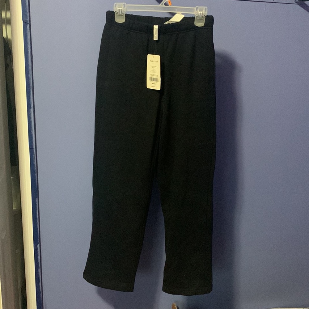 Fabletics Sweatpants - Picture 4 of 4